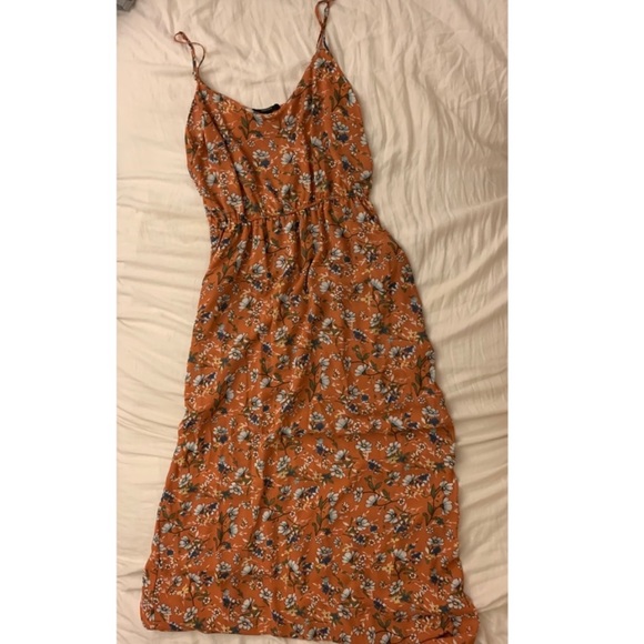 Forever 21 Dresses & Skirts - Forever21 Floral Dress